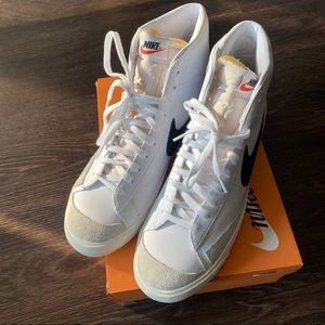 Nike Blazer Mid 77’ Vintage Sz 12.5 Brand New